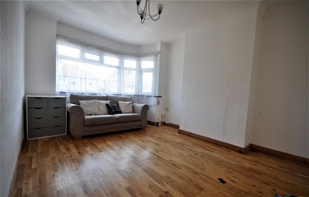 2 bedroom maisonette to rent - Photo 1