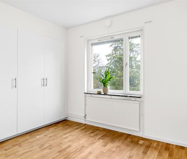 Jupitervägen 27 - Photo 3