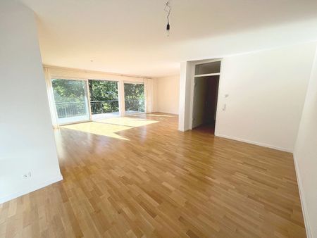Trier-Feyen: Moderne, lichtdurchflutete und energieeffiziente Wohnung mit großem Balkon und Blick ins Grüne - Photo 2
