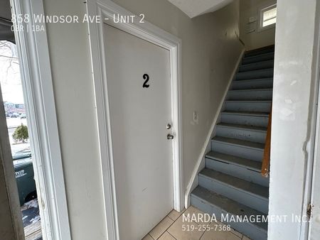 RENOVATED BACHELOR UNIT IN DOWNTOWN WINDSOR-ALL UTILITIES INCLUDED! - Photo 3