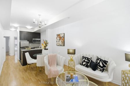 19 Coneflower Crescent #254 - Photo 4