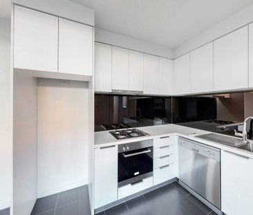 106/107 Hawke Street, West Melbourne, Vic 3003 - Photo 1