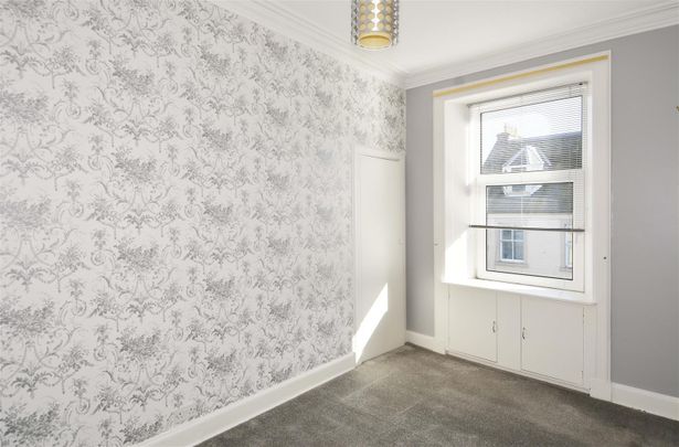 2 Bed Flat - Second Floor - Photo 1