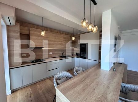 Apartament de lux, 3 camere si 2 bai, bloc nou, zona de case central - Fotografie 4