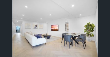 Brand New Large Sub Penthouse Apartment - Photo 4