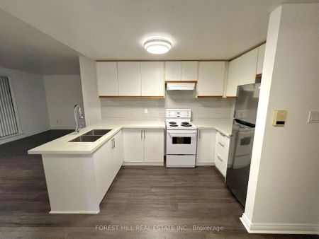 666 St. Clair Avenue W #202 - Photo 2