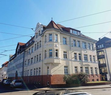 ⁕ Neu & in Renovierung! ⁕ 2-Raum-Wohnung mit neuer EBK & Tageslichtbad - Photo 4