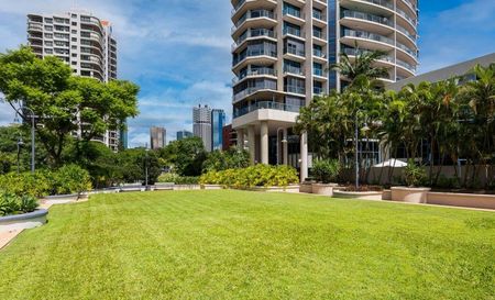 Two bedroom apartment in Macleay Tower on Dockside Kangaroo Point - Photo 5