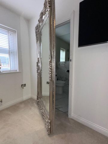 5 bedroom detached house to rent - Photo 5