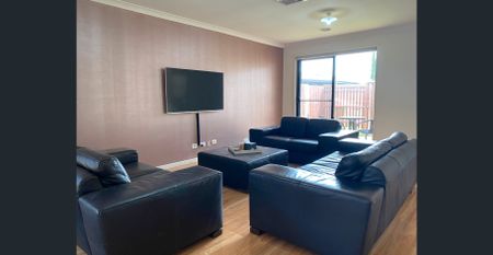 Modern Family Home" - Photo 4