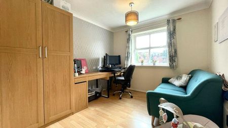 2 bedroom apartment to rent - Photo 3