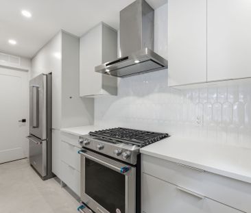 For Lease - 512 Roosevelt Avenue Unit# A, Carlingwood - Westboro and Area, Ontario - Photo 1