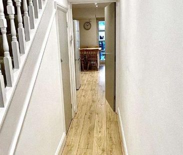 North Holmes Road, Canterbury, CT1 - Photo 2