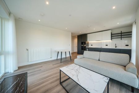3 bedroom flat to rent - Photo 3