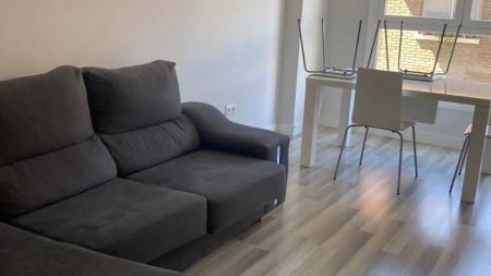 Piso de alquiler en Calle Félix de Montemar, 8, Santa Marta de Tormes - Photo 4