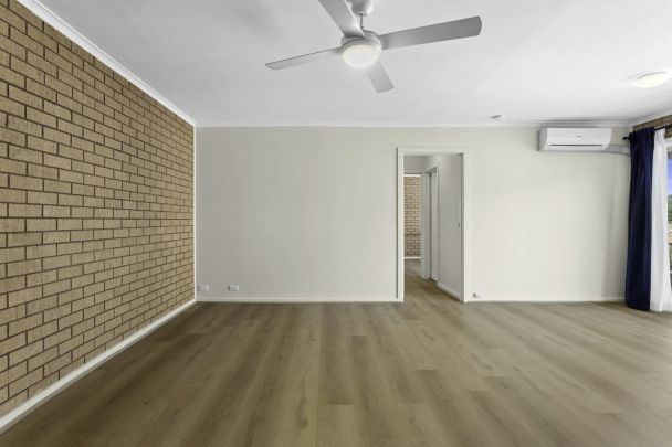 Top floor apartment with views of the golf club - Photo 1