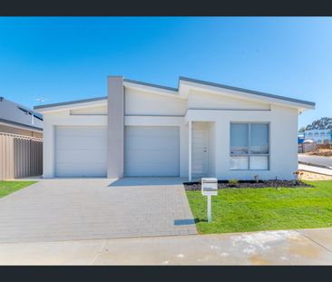 18A Tavistock St, Baldivis, WA 6171 - Photo 4