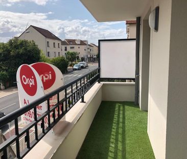 Location Appartement 2 pièces 35m² STE GENEVIEVE DES BOIS 91700 - Photo 2