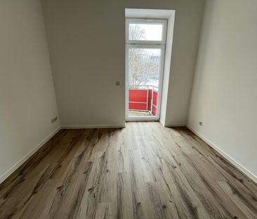 Maisonette-Wohnung mit Fußbodenheizung, Garten und Balkon, Einbaukü... - Photo 4