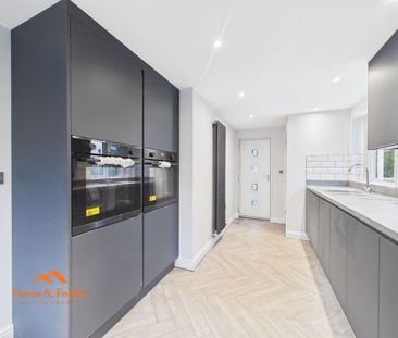 3 bedroom semi-detached house to rent - Photo 6