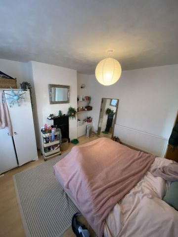 4 bedroom house to rent - Photo 2