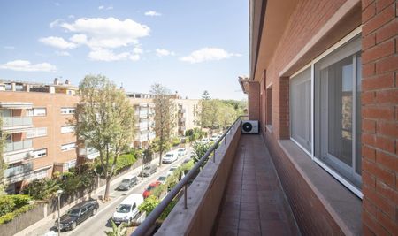 Piso de alquiler en Carrer de València, Can Bou - Photo 4