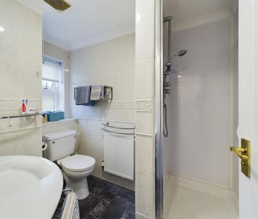 Pallingham Drive, Maidenbower - Photo 3