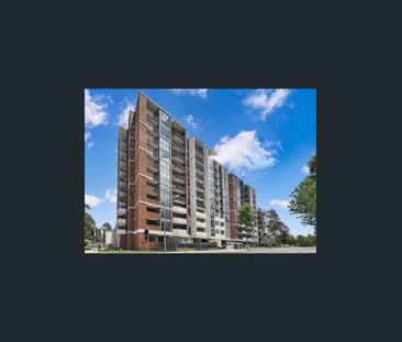 LUXURY, LOCATION AND LIFESTYLE! - Photo 3