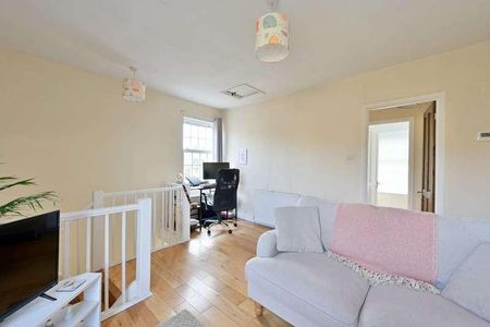 Russell Road, Wimbledon, SW19 - Photo 2