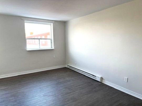 For Lease - 357 Wilson Road Unit# 218, Oshawa, Ontario - Photo 1