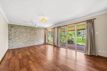 Parkside Living at Its Best - Photo 3