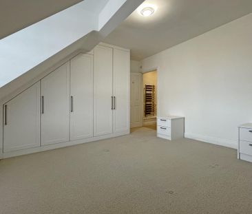 2 bedroom maisonette to rent - Photo 2