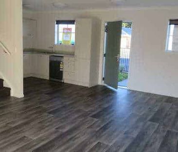 Townhouse - Great Location - Photo 1