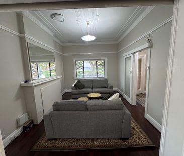 18 King St, Kensington, WA 6151 - Photo 2