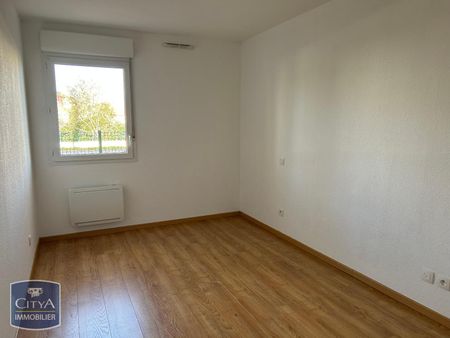 Location Appartement 3 pièces 62m² LEGUEVIN 31490 - Photo 2