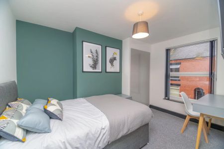 To Rent Vernon Road, **Avaiilable From August 2025 - 5 Bedrooms**, Chester - Photo 3