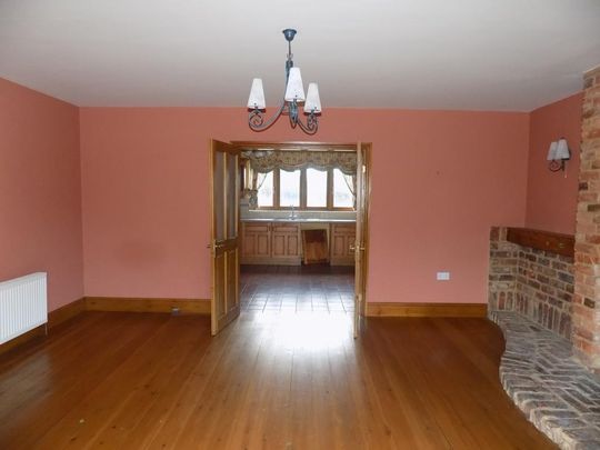 4 bedroom detached house to rent - Photo 1