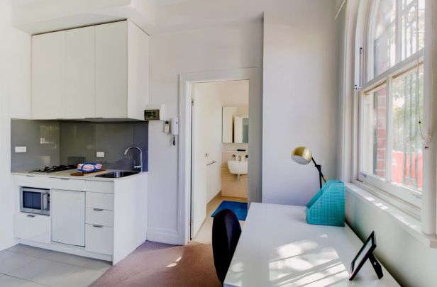 1-5 Donald Street, Melbourne - Photo 1