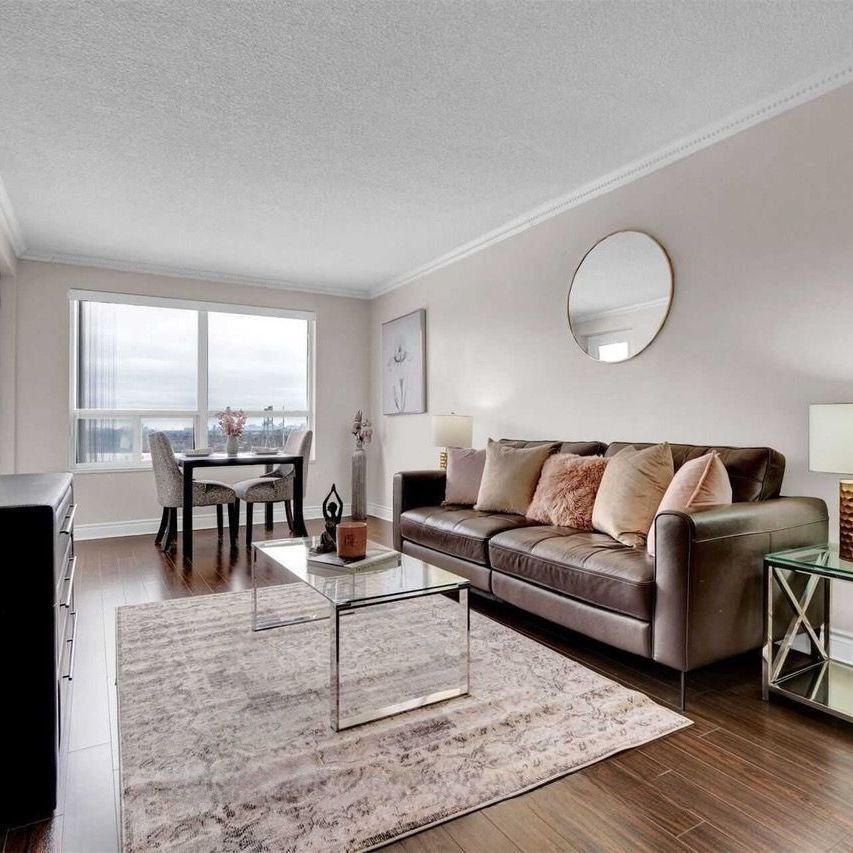 For Lease - 39 Galleria Parkway Unit# 1007, Markham, Ontario - Photo 1