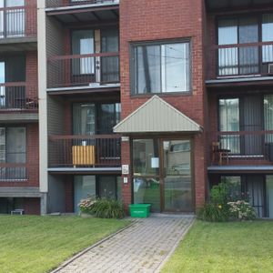 3 ½ STYLE CONDO AHUNTSIC-CARTIERVILLE - Photo 3