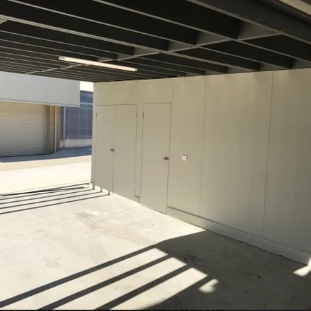 Modern Comfort & Convenience Await at Unit 22 - Your Ideal Cranbourne West Rental! - Photo 5
