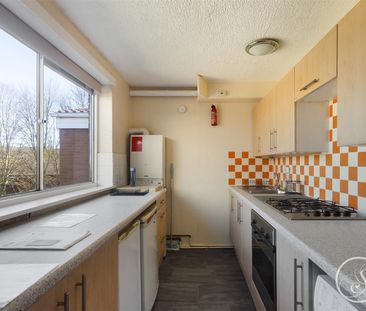 Woodland Grove, Leeds - Photo 5