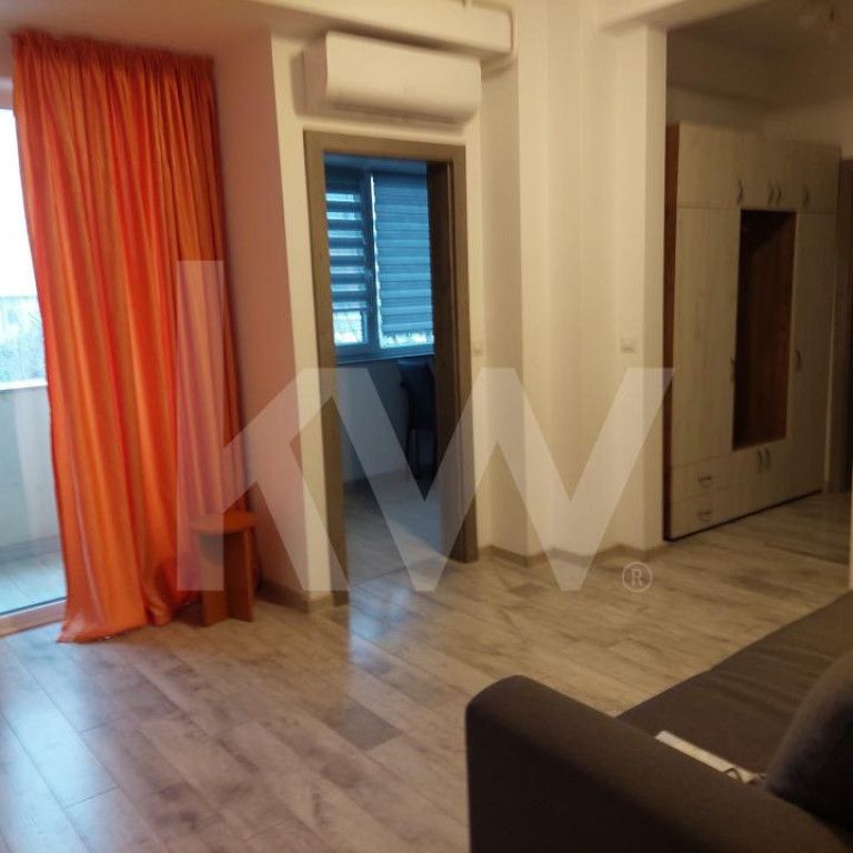 Garsoniera decomandata premium - Închiriere - Împaratul T - Fotografie 1