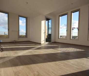 Location Appartement 4 pièces 83m² LILLE 59000 - Photo 2