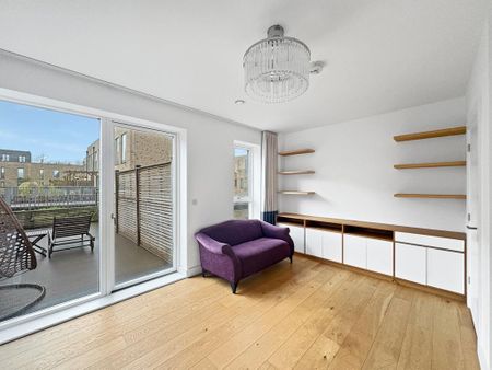 3 bedroom terraced house to rent - Photo 2