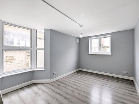 2 Bed Flat, Evesham Road, E15 - Photo 5