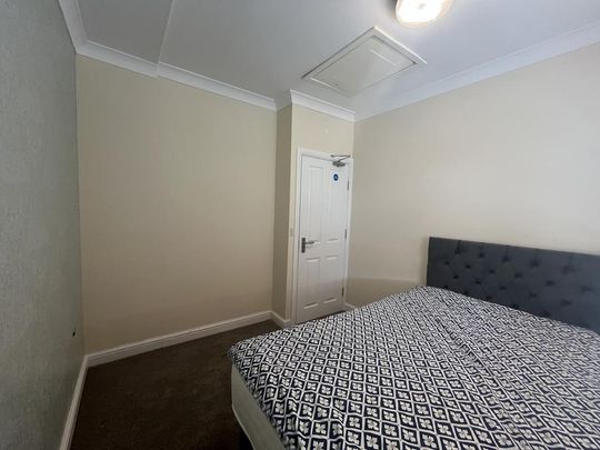 4 bedroom house share to rent - Photo 1