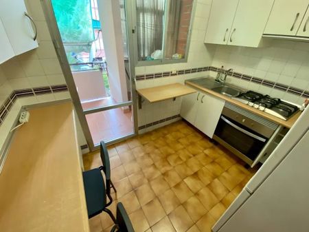 Calle del Cristo de la Victoria, Madrid, Community of Madrid 28026 - Photo 4