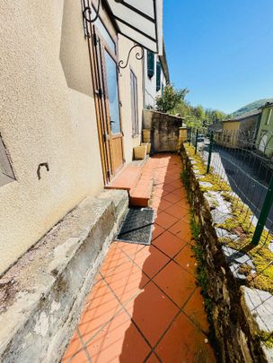 MAISON DE VILLAGE A LOUER SUR MONTFERRIER - Photo 1