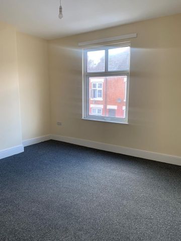 2 Bed Mid Terrace Bolton Road Leicester LE3 - Ace Properties - Photo 3